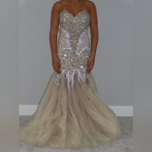 Mac Duggal Evening dress